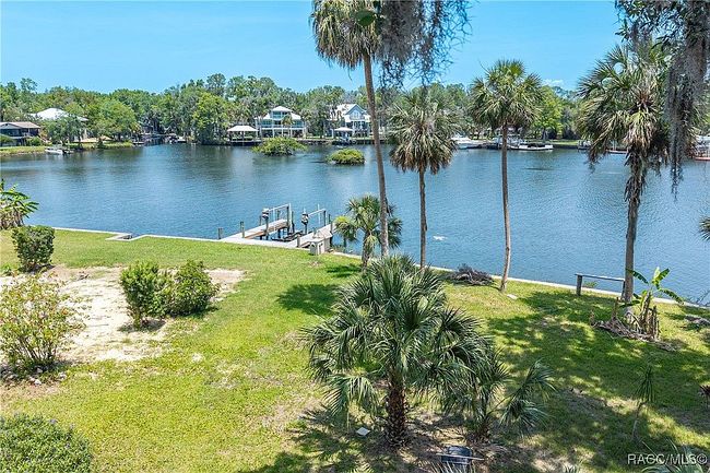 Image of 381 Nw Magnolia Cir