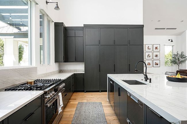 Additional photo 1 of property located at 8144 E Del Barquero Dr