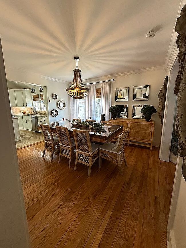 Photo of 363 Sandalwood Dr, Bristol, VA
