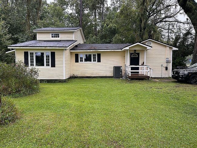 Photo of 233 Knight Boxx Rd