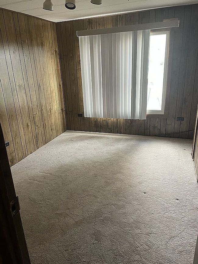 Image of 150 Sheffield Dr