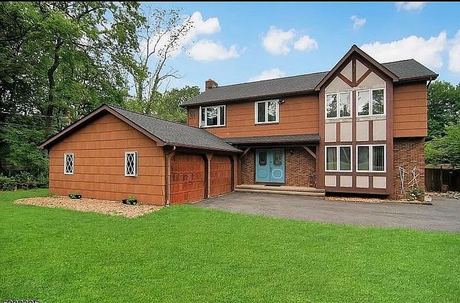 Photo of 82 Walnut Valley Rd, Columbia, NJ