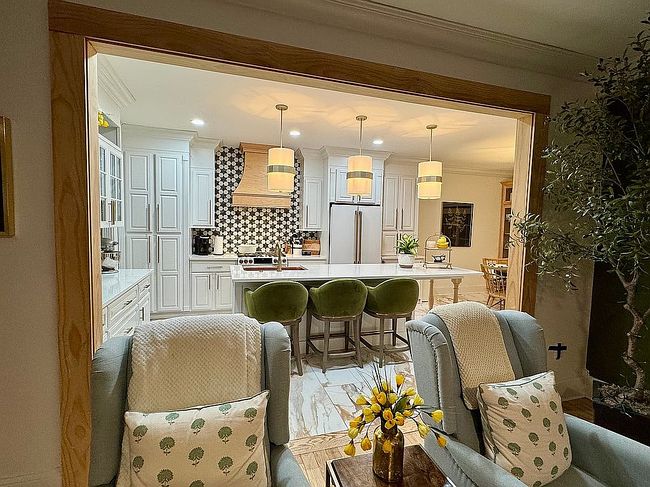 Image of 42 Deerfoot Dr