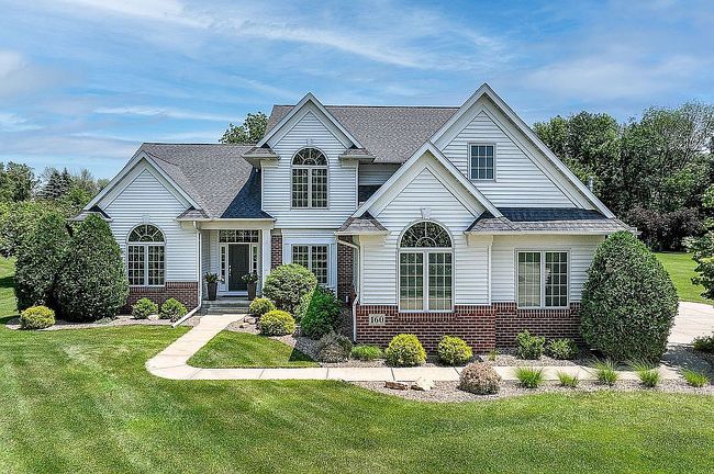 Image of 160 Tullymore Dr