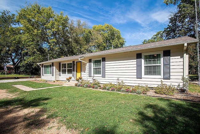 Photo of 380 Beard St, Canton, TX