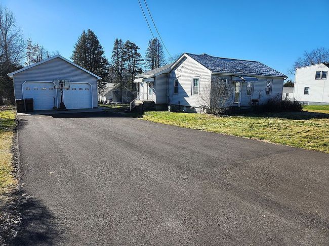 Image of 2022 Shadyside Dr