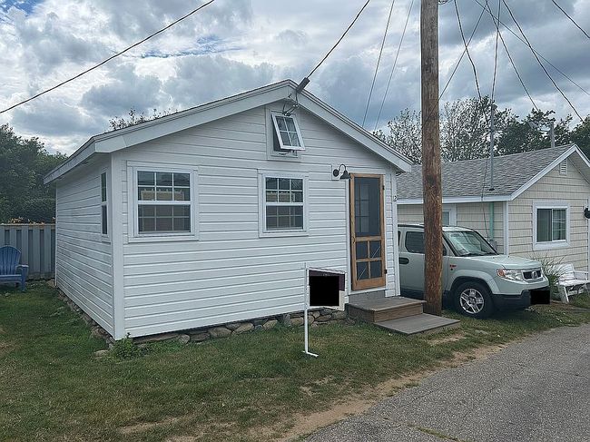 Photo of 12 Smith Ave