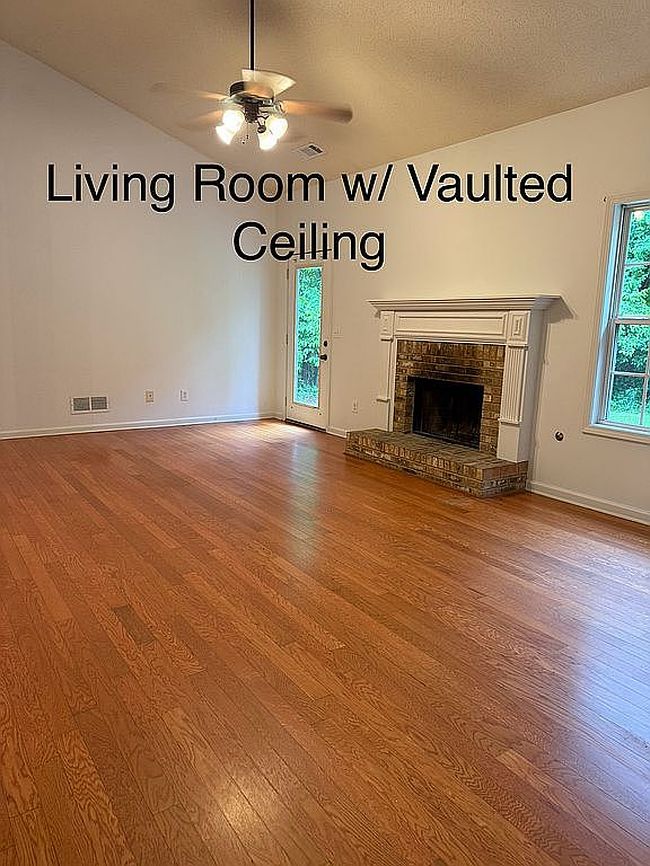 Additional photo 2 of property located at 169 Rachel Blvd