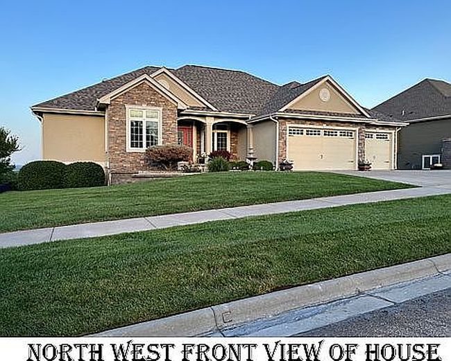 Photo of 3624 Hawthorne Woods Ter, Manhattan, KS