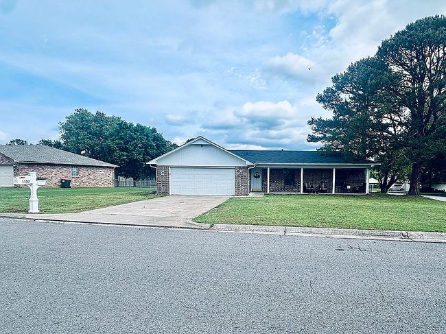 Photo of 1110 Mourning Dove Ln, Russellville, AR