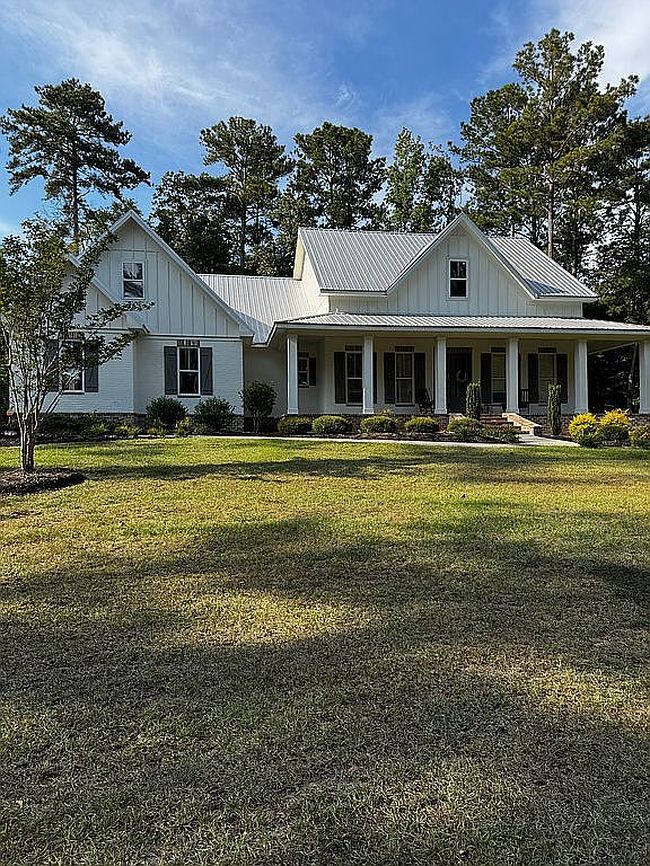 Photo of 6654 Pine Springs Cir