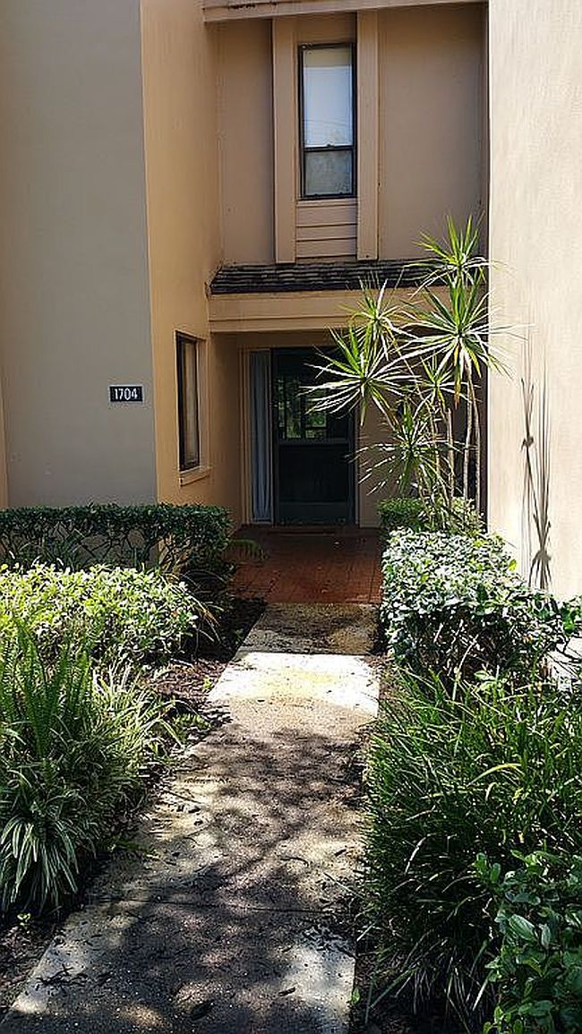 Image of 1704 Lake Cypress Dr