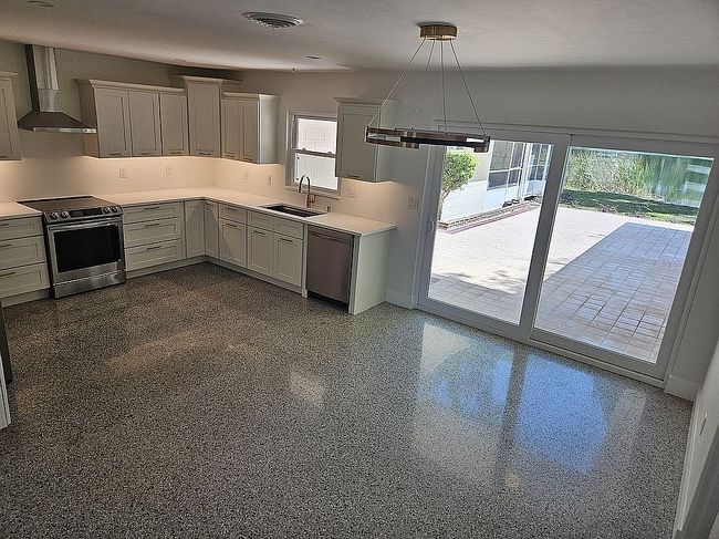 Image of 3610 Pershing Ave