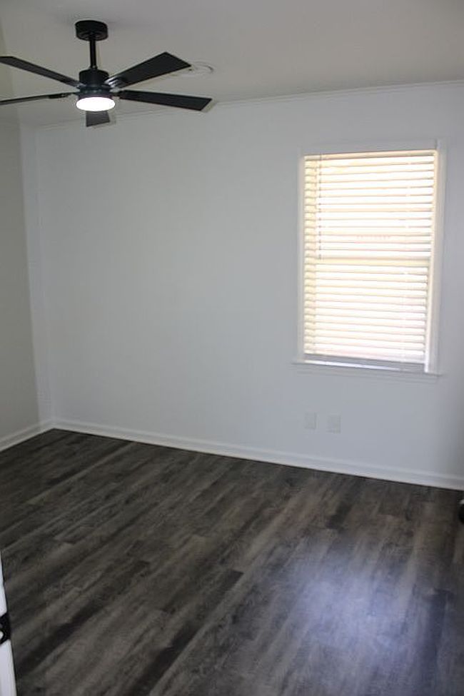 Image of 3841 Joest Dr