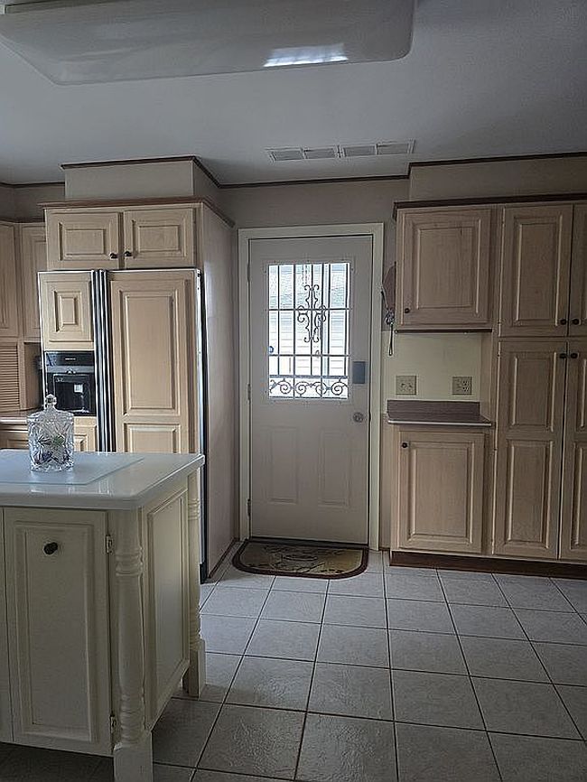 Photo of 70 Lake St, Stoneboro, PA