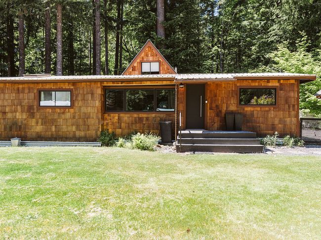 Image of 109 Mount Rainier Dr