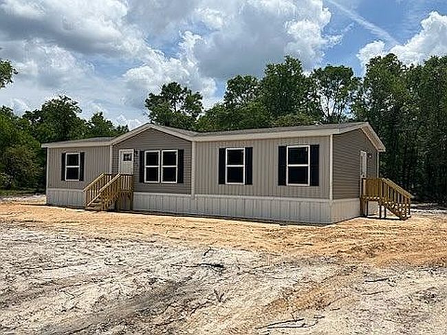 Additional photo 1 of property located at 528 Ne 389th Ave