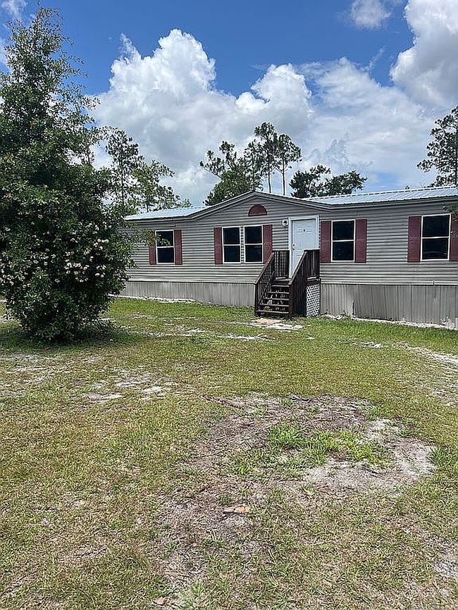 Additional photo 1 of property located at 445 E Creekview Dr