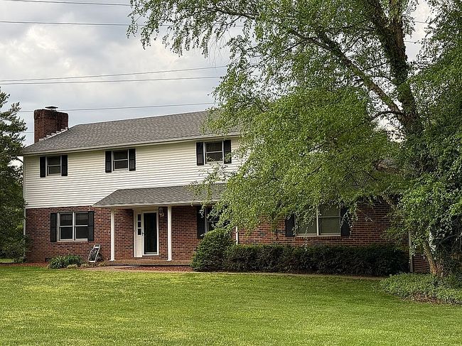 Preview of property located at 2305 Middle Bridge Rd