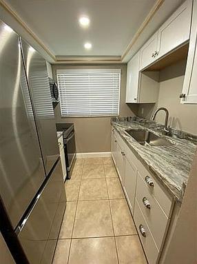 Image of 1221 Drew St Apt B9