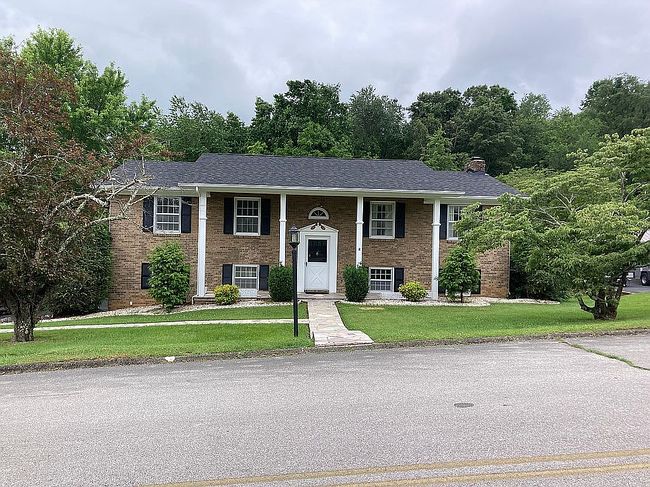 Image of 508 Meadowlark Dr