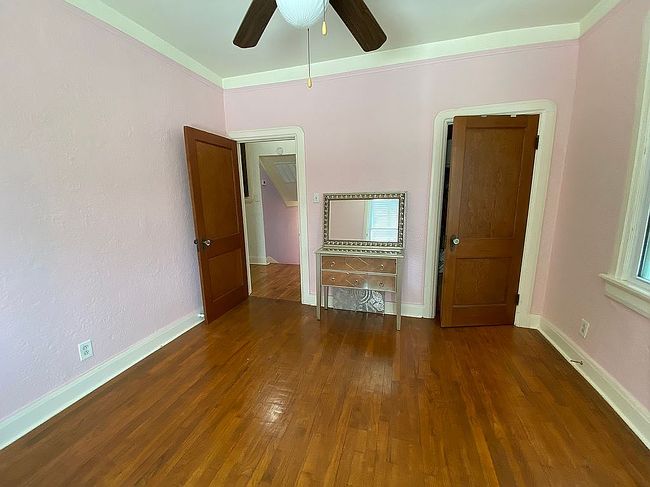 Additional photo 3 of property located at 805 Hidalgo St