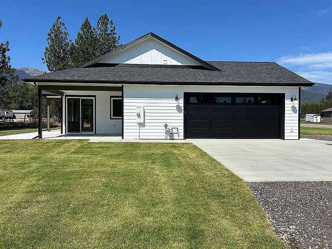 Photo of 157 Houk Ln, Stevensville, MT
