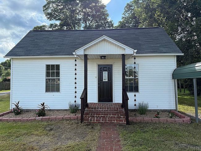 406 S Walker Ave, Gideon, MO