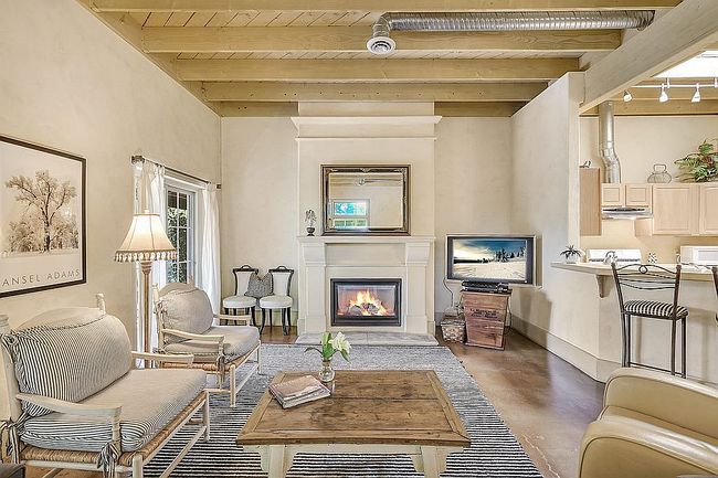 Image of 276 Jones St
