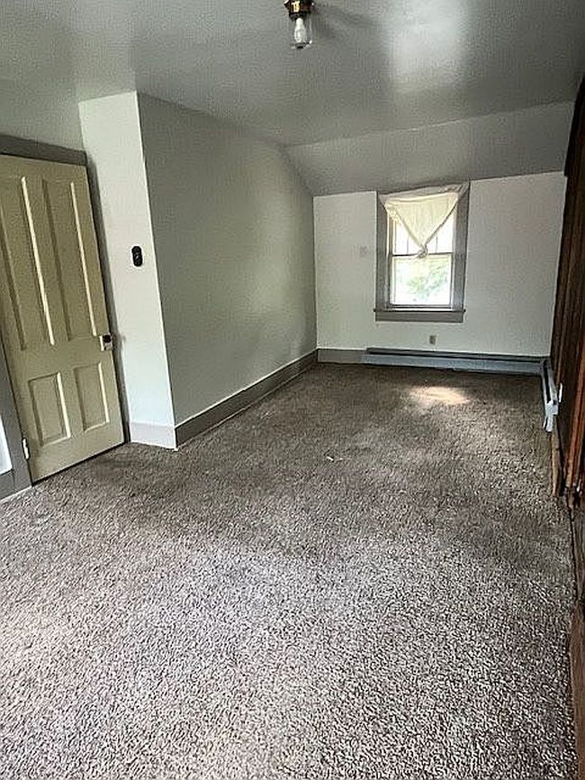 Photo of 821 Griswold St, Port Huron, MI