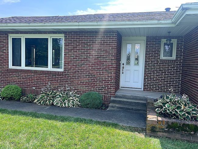 Additional photo 1 of property located at 623 Spencerville St