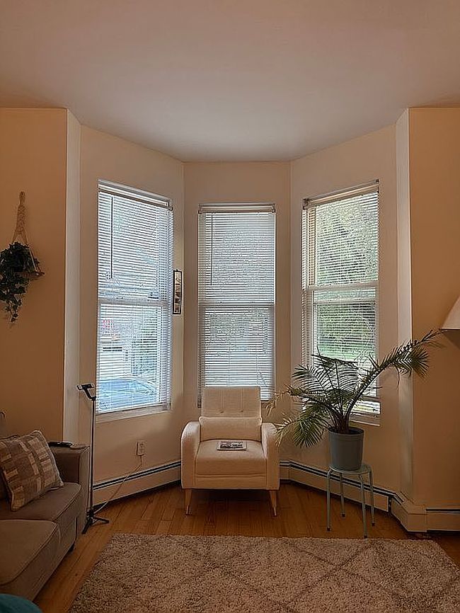 Photo of 94 Kearney Ave, Jersey City, NJ