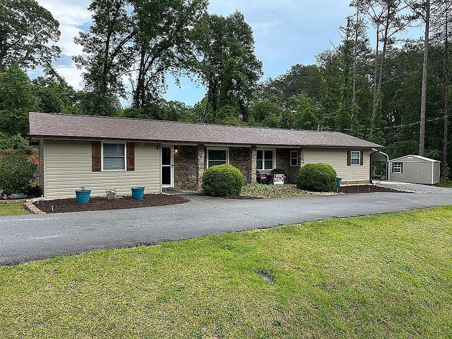 Image of 464 Ebenezer Rd