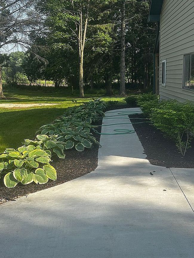 Photo of 3067 W Huron Rd, Standish, MI