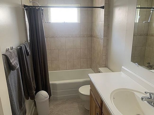 Photo of 34 Cooper Ave, Troy, NY