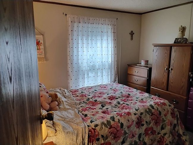 Photo of 23136 Dogwood Ave, Dollar Bay, MI