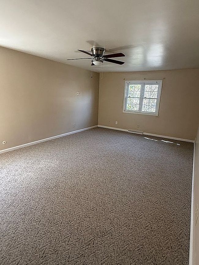 Image of 637 Northlawn Dr