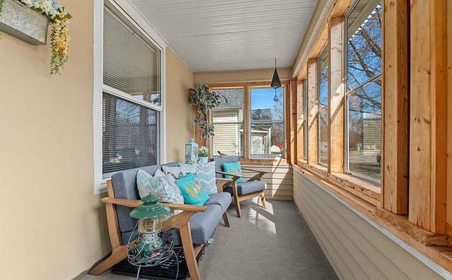 Additional photo 1 of property located at 111 21st St