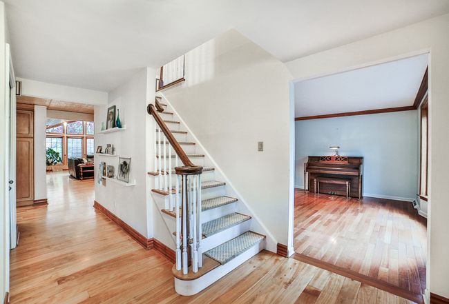 Additional photo 3 of property located at 610 Cottonwood Drive