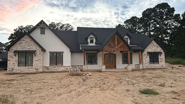 Photo of 14406 Woodland Creek Dr