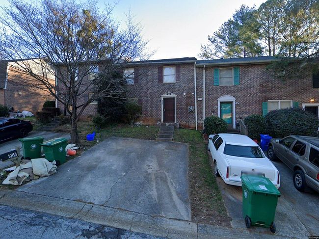 Photo of 955 Glynn Oaks Dr, Clarkston, GA