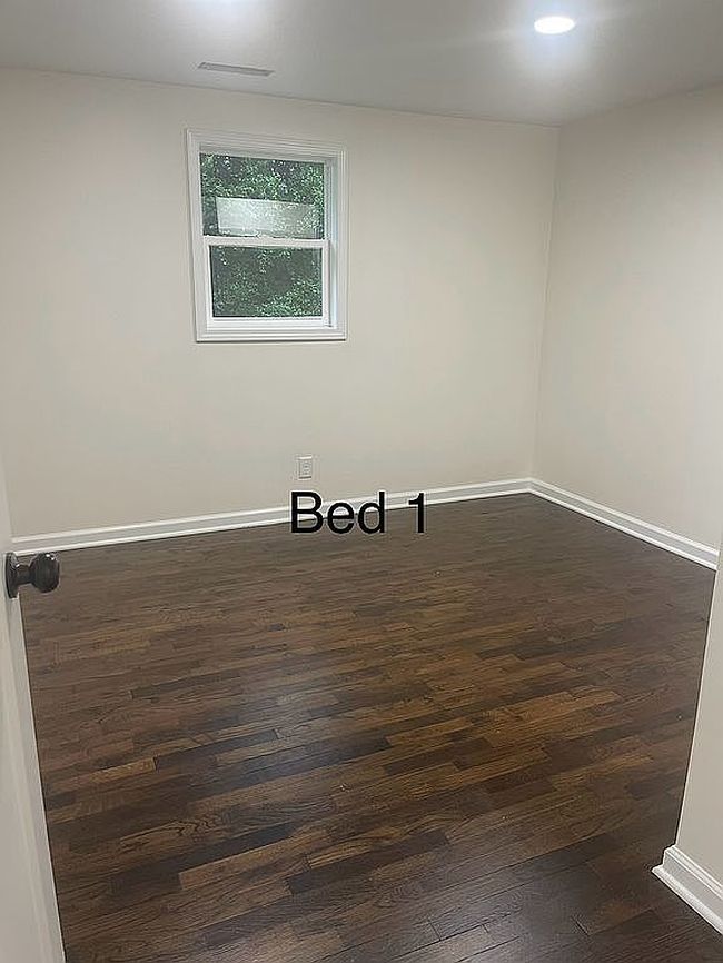 Image of 471 Martin Rd