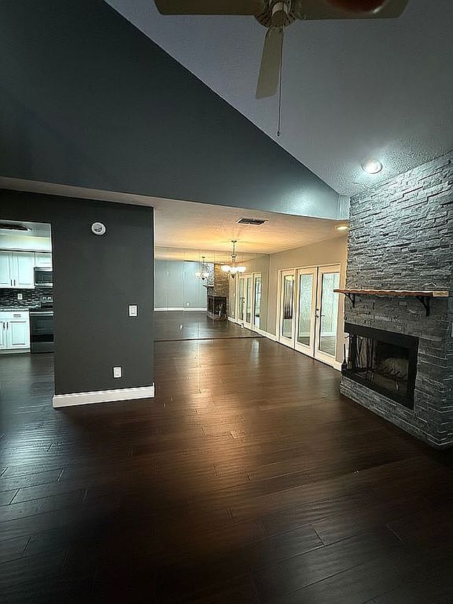 Photo of 11506 Galleria Dr
