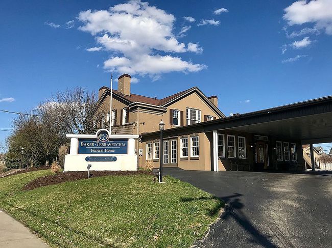 Photo of 71 Sout Pennsylvania Ave, Uniontown, PA