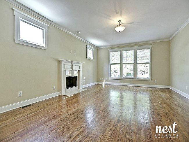 Photo of 2084 Marshalls Ln, Atlanta, GA