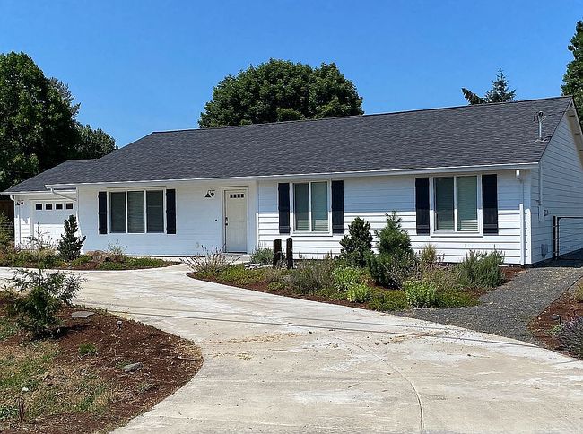 Image of 33987 Church Rd