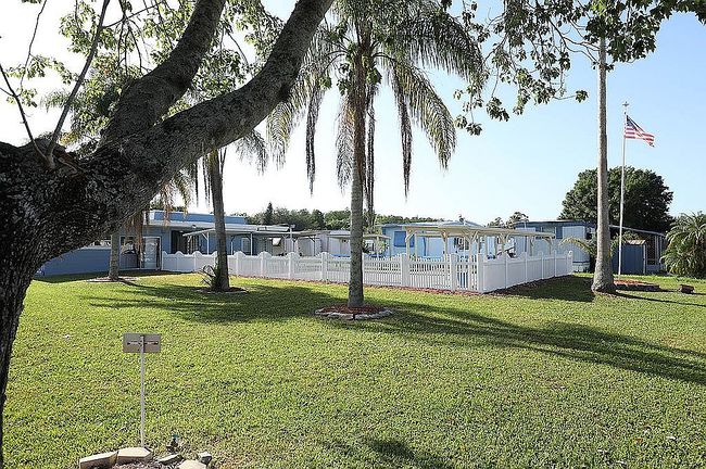 Photo of 85 W Uranius St, Kissimmee, FL