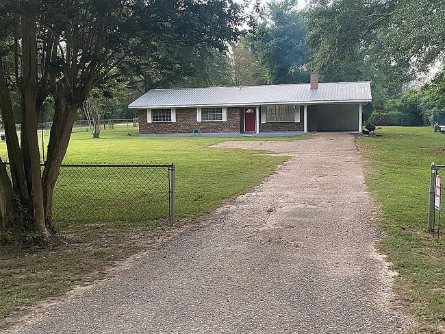 Additional photo 3 of property located at 3187 Main St