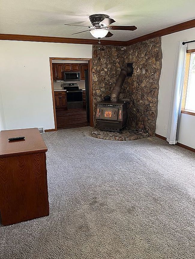 Additional photo 3 of property located at 1801 W 7th St