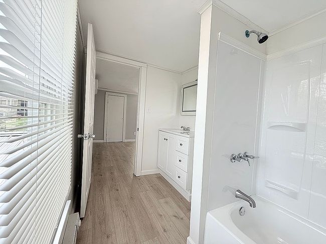 Additional photo 3 of property located at 77 Pine St